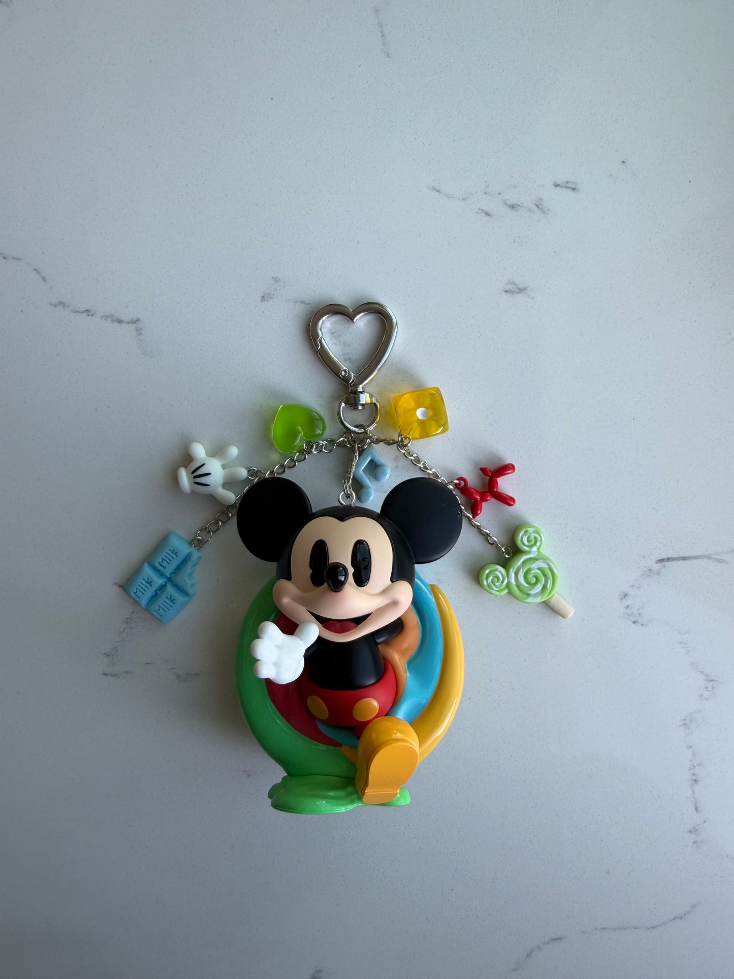 D I S N E Y M I C K E Y Childhood of Boundless Imagination Keychains