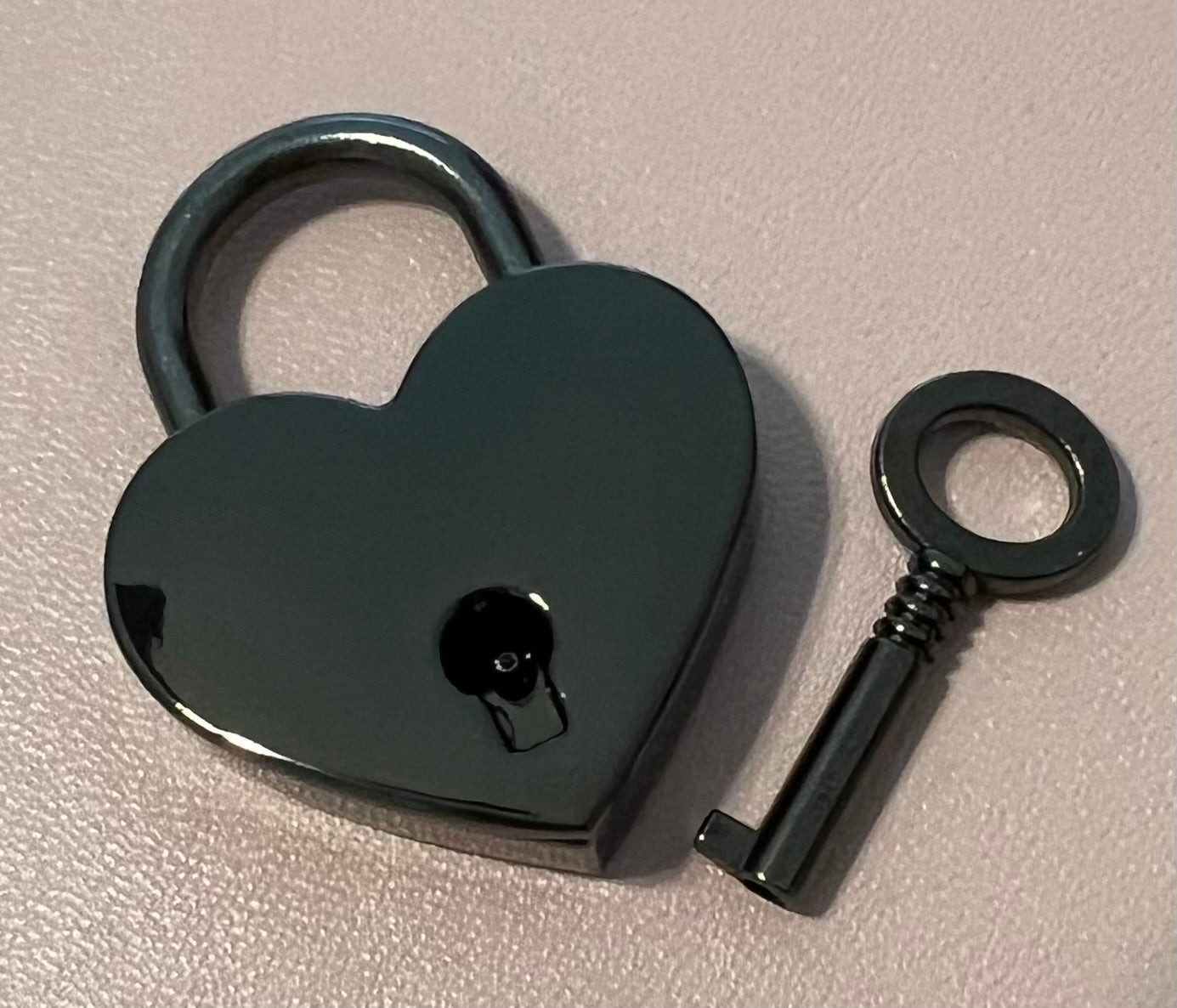 Mini Heart Shaped Padlock, Metal Lock with Key